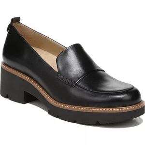 ✨Naturalizer| Derry Lug Sole Loafer, Black Leather| Sz 7.5 | Preppy, Minimalist